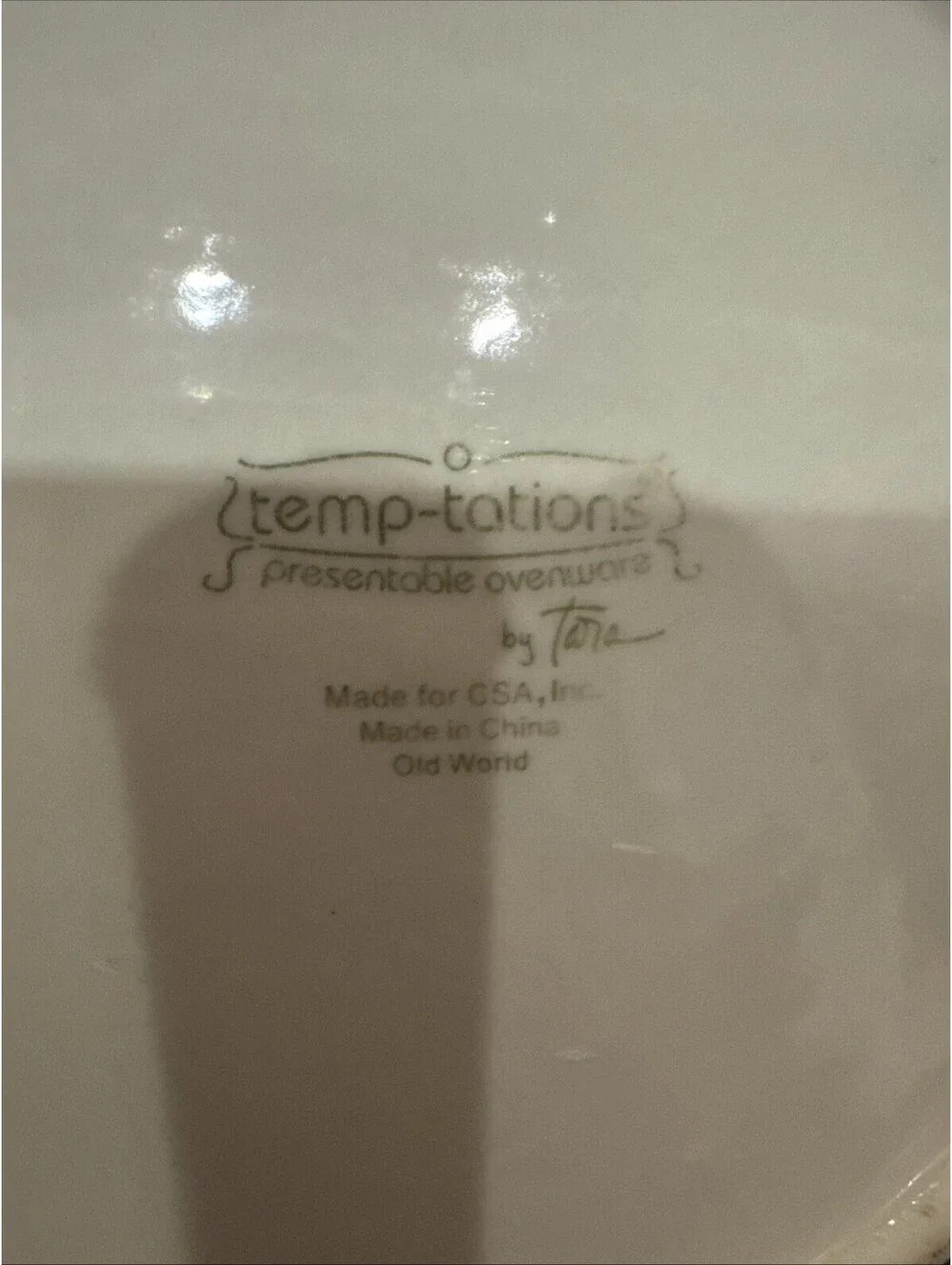 Temptations By Tara Old World Blue 10 Oz Round Covered Casserole W Metal Stand